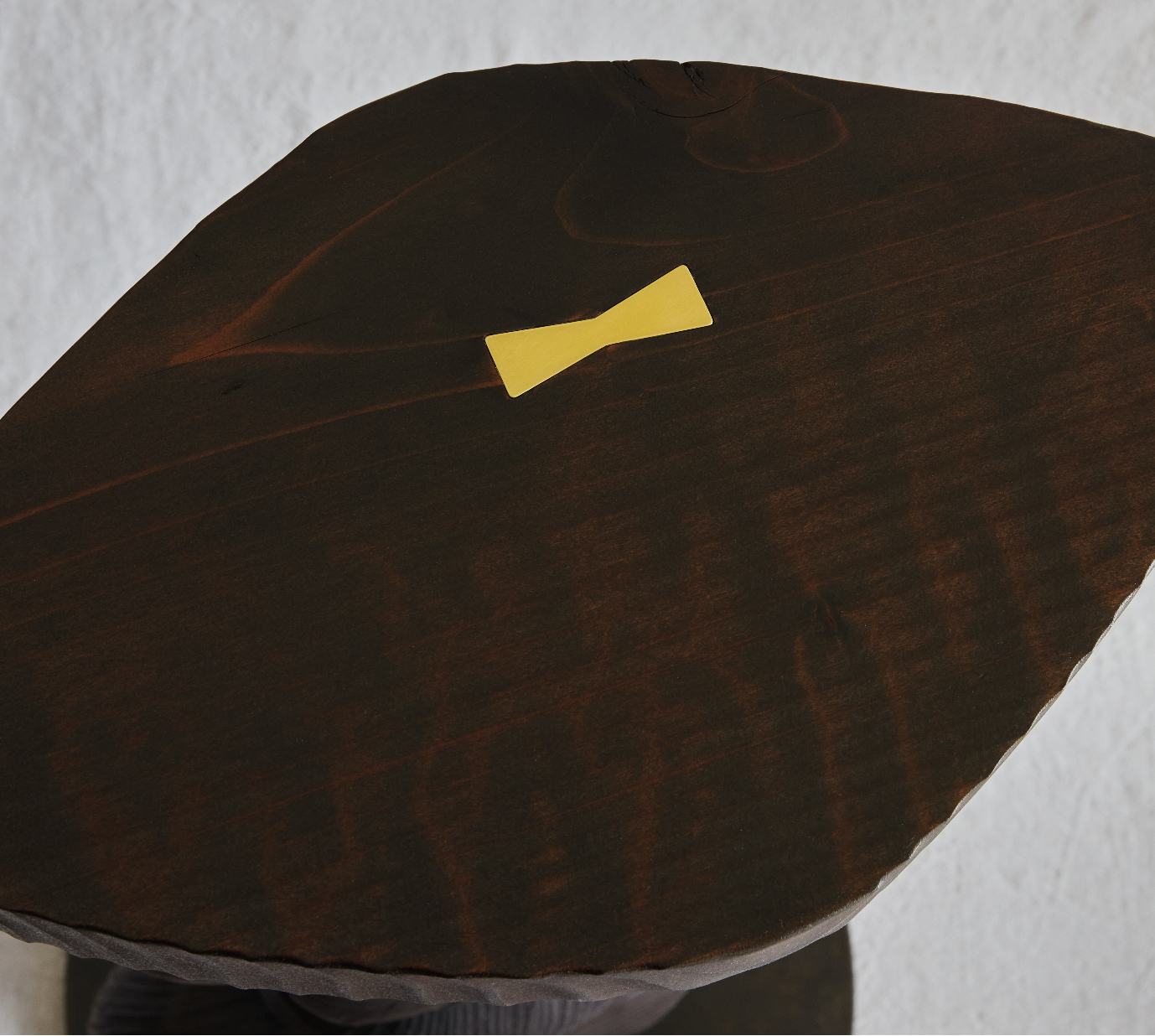 Zephyr Side table